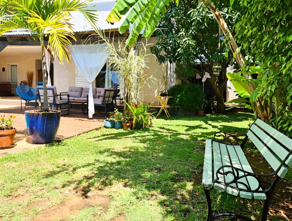 Ti Case Fleurie * Piscine * Jardin Tropical Saint-Leu Exterior foto